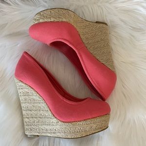 Coral wedges